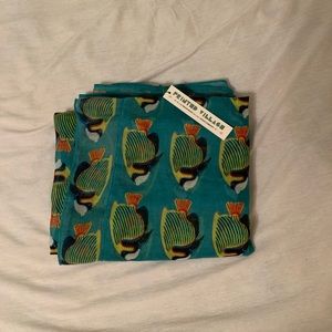 Fish Scarf